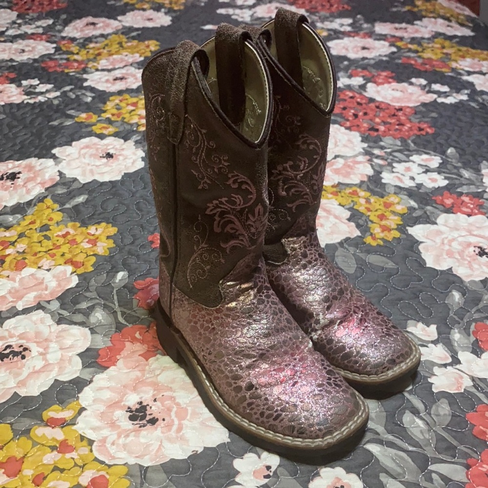 Girls cowboy boots